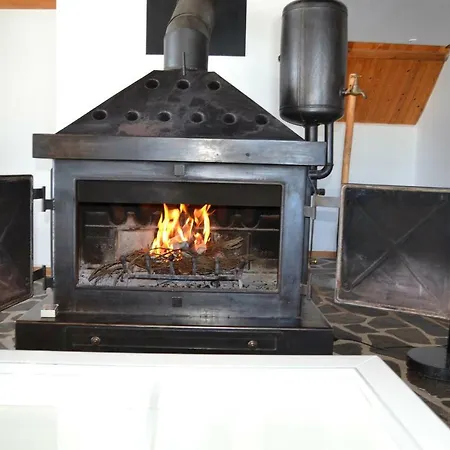 Les Logis Des Chardons Châteauneuf-de-Randon