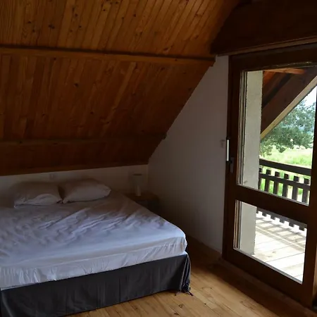 Les Logis Des Chardons * Châteauneuf-de-Randon