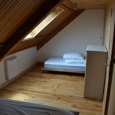 Semesterbostad Les Logis Des Chardons *