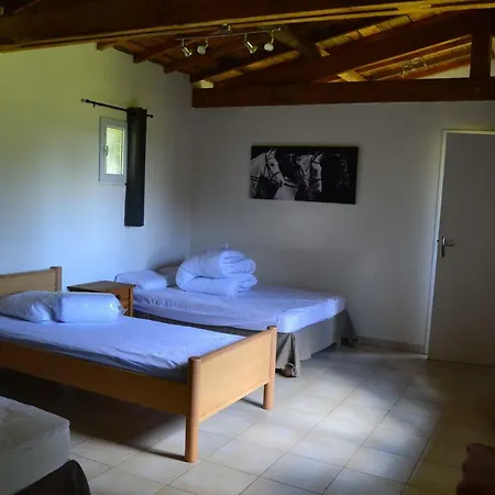 Les Logis Des Chardons Semesterbostad Châteauneuf-de-Randon